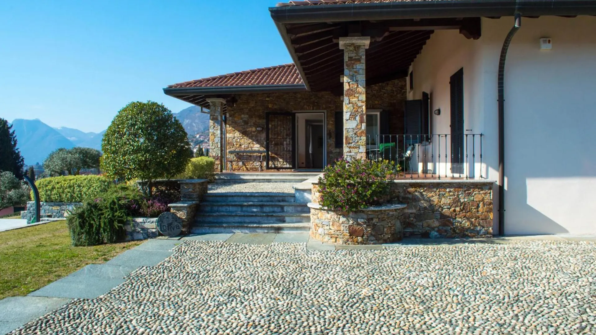 Villa Oliva Tremezzo Italien